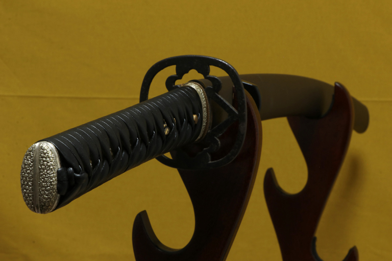 (01-2295)<br>現代刀 福岡住正次 二尺五寸二分 打刀拵入<br><font color="#ff0000"><strong>Sold out</strong></font> - 画像 (2)