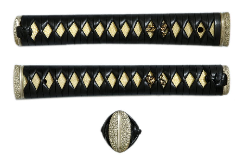 (01-2295)<br>現代刀 福岡住正次 二尺五寸二分 打刀拵入<br><font color="#ff0000"><strong>Sold out</strong></font> - 画像 (15)