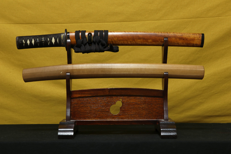 (04-1217)<br>現代刀 大宮住井原輝日天造 九寸八分 白鞘入 合口拵付 - 画像 (6)