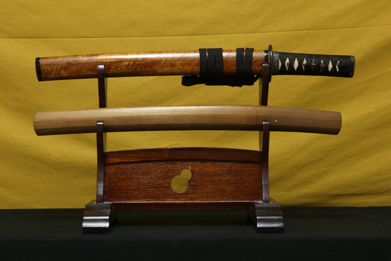 (04-1217)<br>現代刀 大宮住井原輝日天造 九寸八分 白鞘入 合口拵付 - 画像 (7)