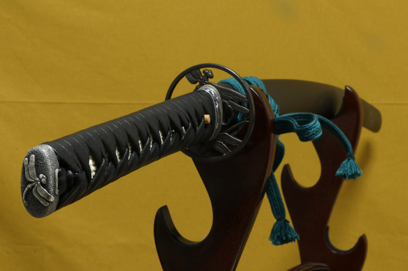 (01-2298)<br><font color="#008000"><strong>儀平屋オリジナル新作刀</storong></font><br>現代刀 肥後國住赤松太郎宣廣兼嗣合作 二尺六寸八分 - 画像 (2)