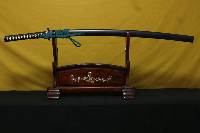 (01-2298)<br><font color="#008000"><strong>儀平屋オリジナル新作刀</storong></font><br>現代刀 肥後國住赤松太郎宣廣兼嗣合作 二尺六寸八分 - 画像 (6)