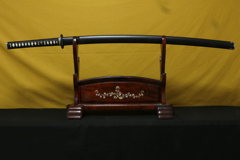 (01-2297)<br><font color="#008000"><strong>儀平屋オリジナル新作刀</storong></font><br>現代刀 肥後八代住宣廣兼嗣合作 二尺六寸五分 - 画像 (6)