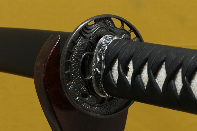 (01-2297)<br><font color="#008000"><strong>儀平屋オリジナル新作刀</storong></font><br>現代刀 肥後八代住宣廣兼嗣合作 二尺六寸五分 - 画像 (9)