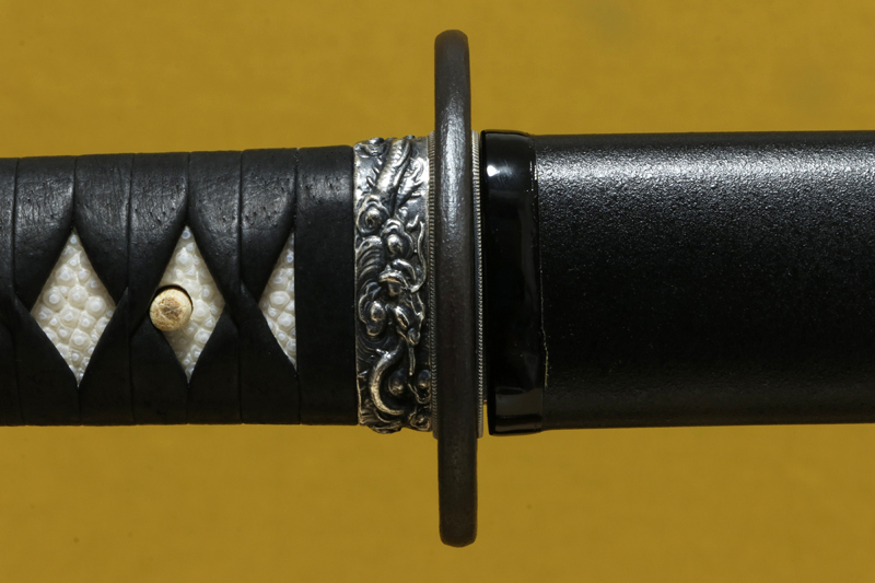 (01-2297)<br><font color="#008000"><strong>儀平屋オリジナル新作刀</storong></font><br>現代刀 肥後八代住宣廣兼嗣合作 二尺六寸五分 - 画像 (10)