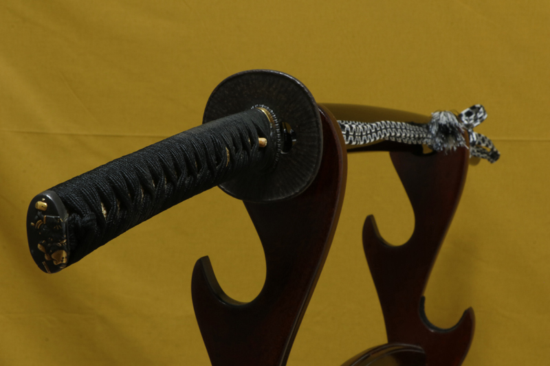 (02-1823)<br><font color="#0000ff"><strong>保存刀剣</storong></font><br>新刀 讃州住鬚継(寛文頃) 二尺五寸 打刀拵入 - 画像 (2)