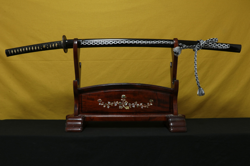 (02-1823)<br><font color="#0000ff"><strong>保存刀剣</storong></font><br>新刀 讃州住鬚継(寛文頃) 二尺五寸 打刀拵入 - 画像 (7)