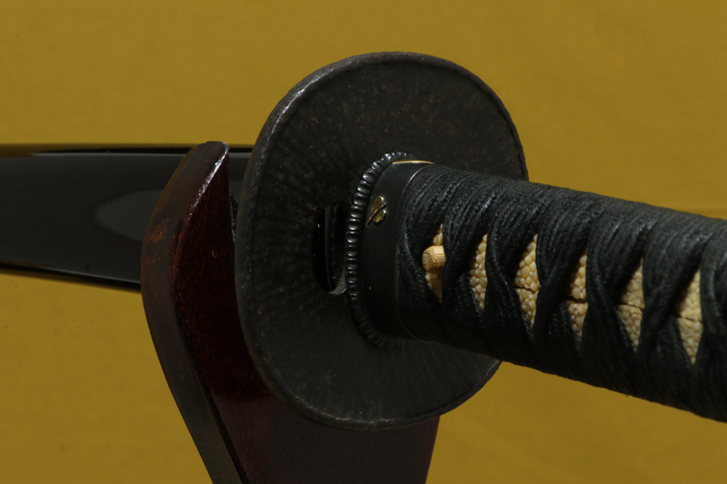 (02-1823)<br><font color="#0000ff"><strong>保存刀剣</storong></font><br>新刀 讃州住鬚継(寛文頃) 二尺五寸 打刀拵入 - 画像 (10)