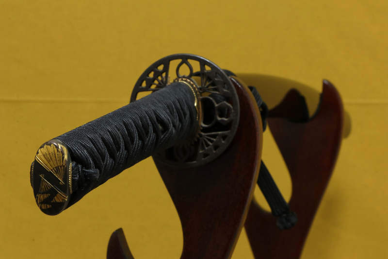 (02-1827)<br><font color="#0000ff"><strong>保存刀剣</storong></font><br>古刀 無銘 阿州氏吉 二尺三寸 打刀拵入 - 画像 (2)